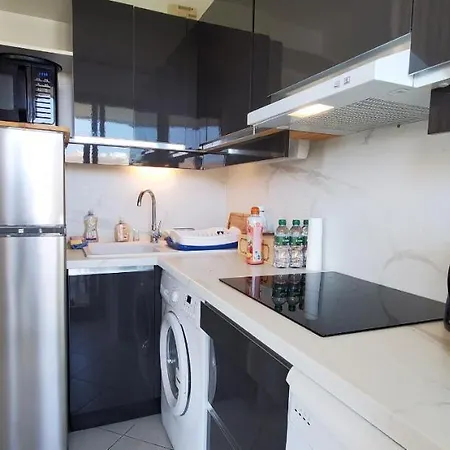 Open, T2 42m2, 4 Personnes, Clim, Balcon, Piscine Fréjus